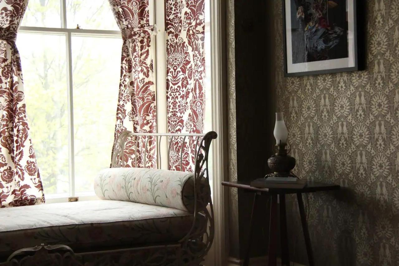 Bed and Breakfast The Wedding Cake House Providence Exteriér fotografie