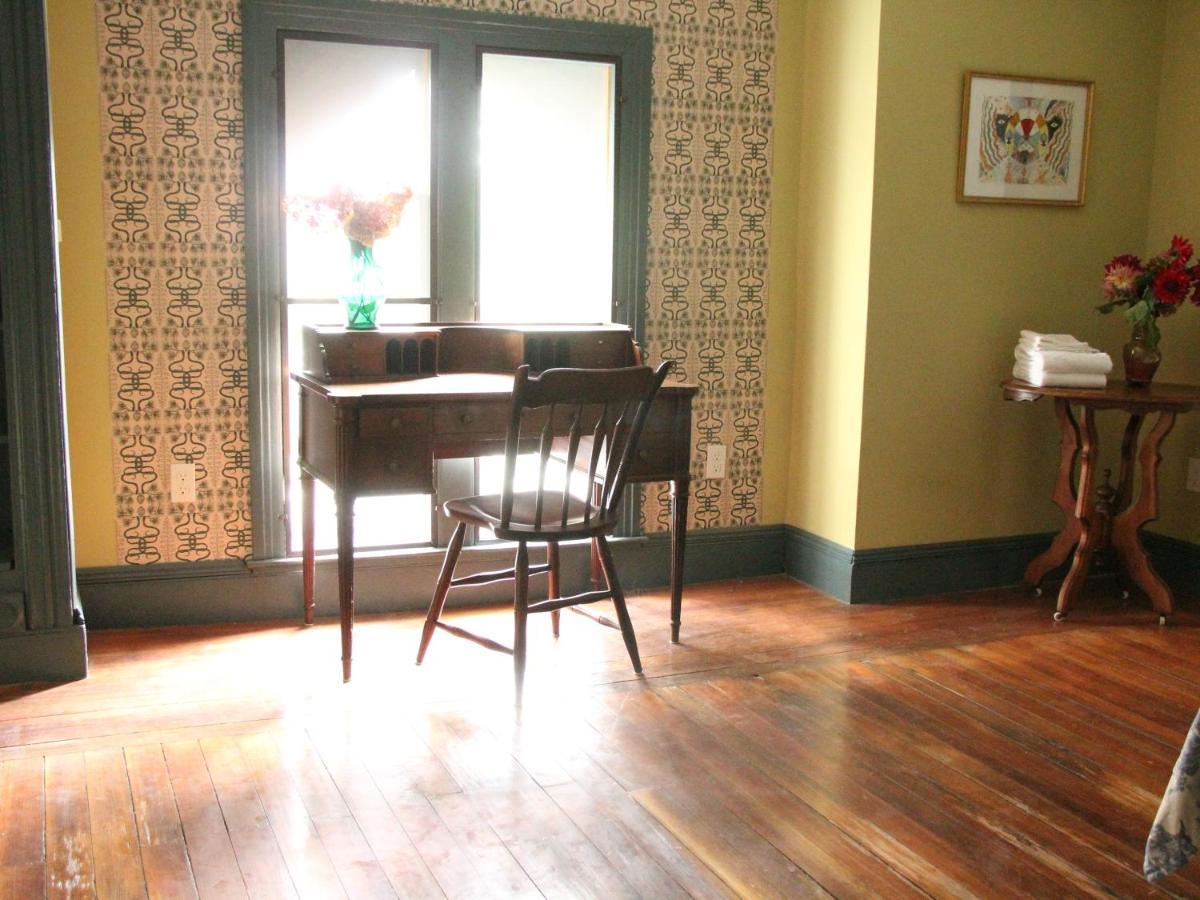 Bed and Breakfast The Wedding Cake House Providence Exteriér fotografie