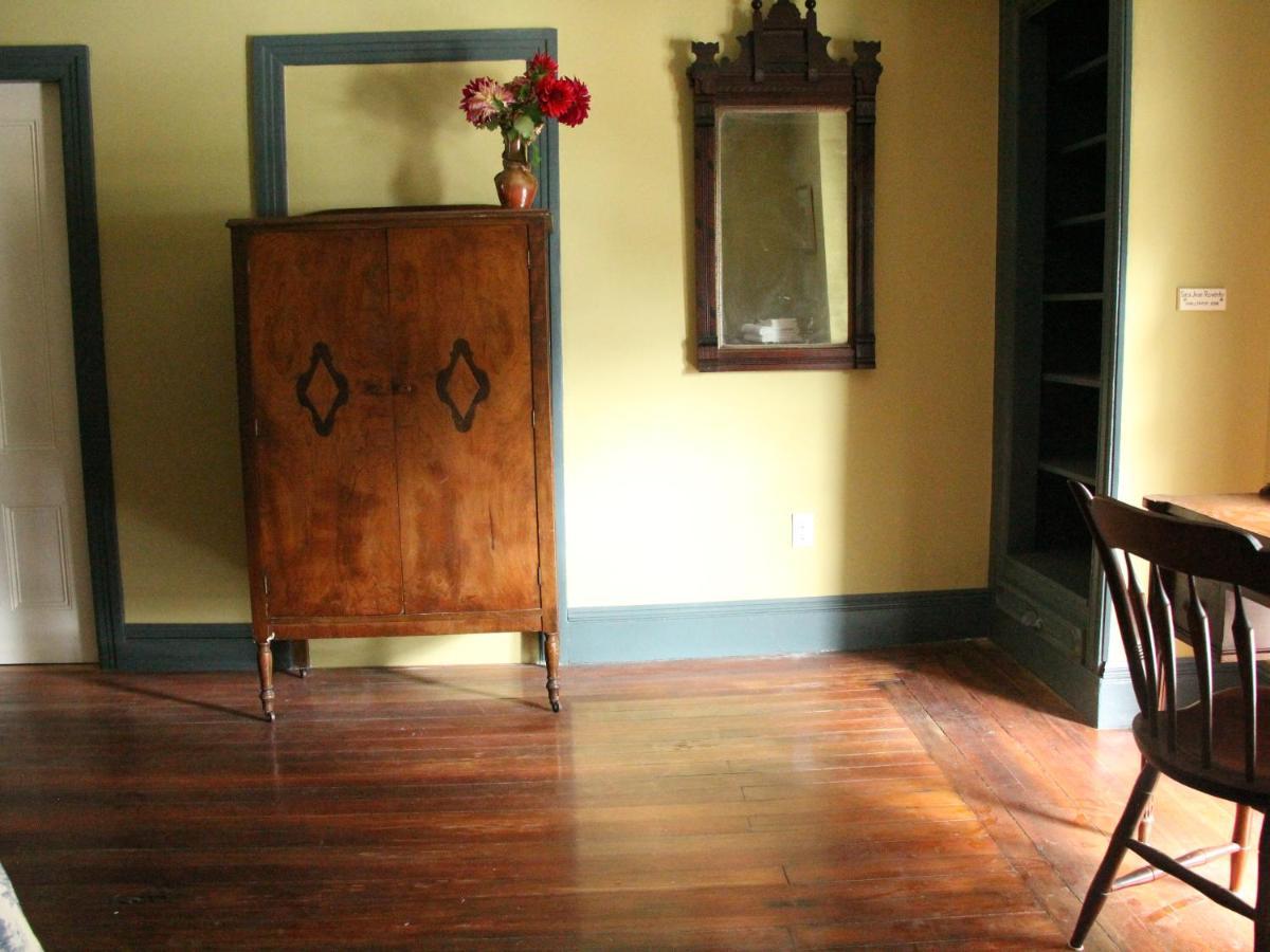 Bed and Breakfast The Wedding Cake House Providence Exteriér fotografie